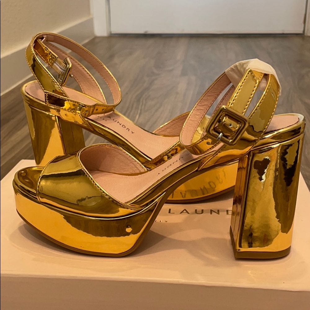 Gold metallic platform heels